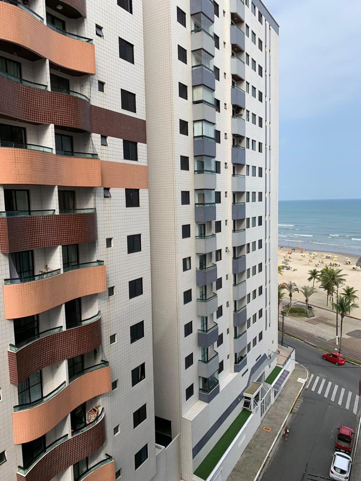 Apartamento Frente Ao Mar Com Varanda E Piscina Praia Grande  Exterior photo